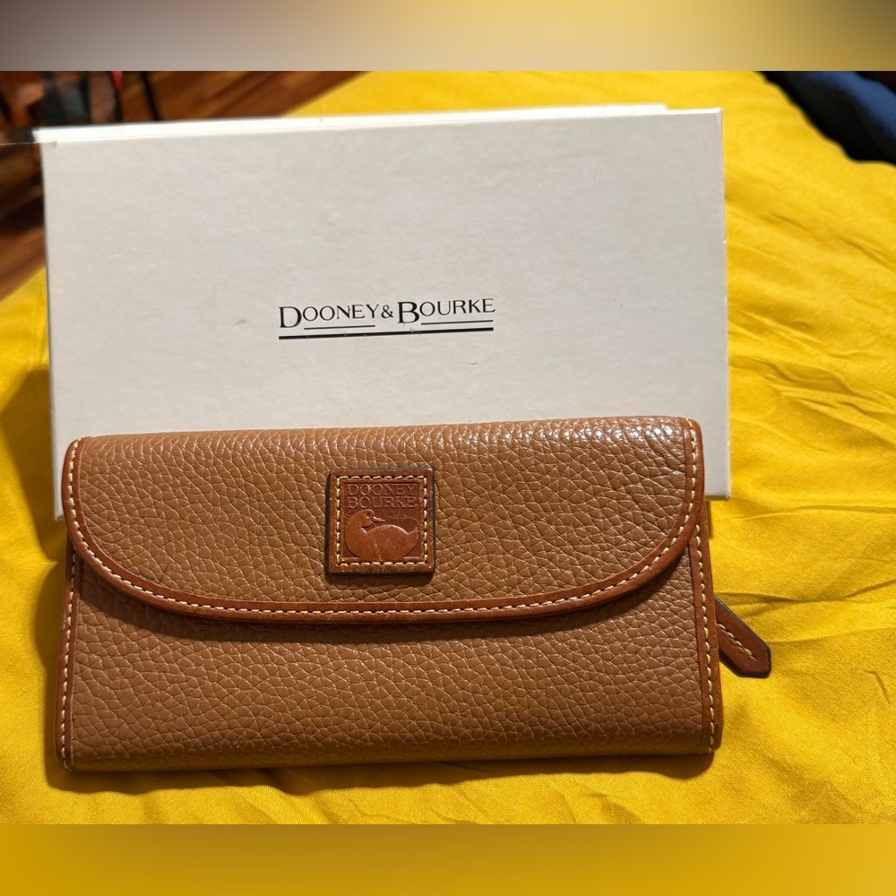 Dooney & Bourke Cognac Leather Wallet